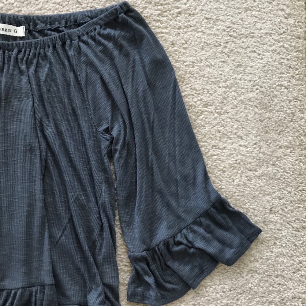 Off the Shoulder Bell Sleeve Top - Picture 3 of 6